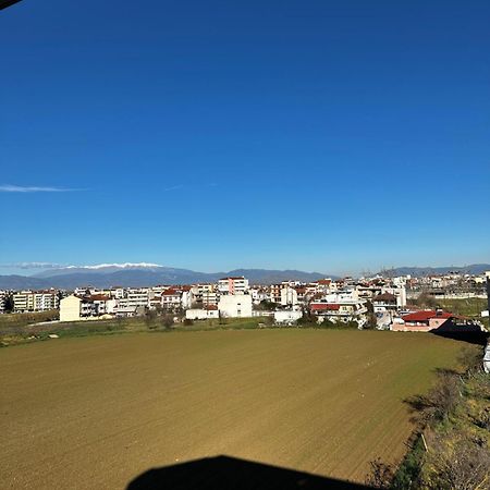 Νεάπολη Lárissa Exterior foto